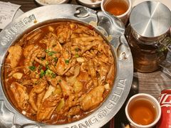 -胖哥俩肉蟹煲(济南世茂国际广场店)