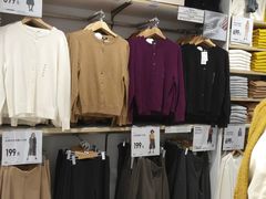 -优衣库(上海正大广场店)