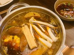 -香园自助小火锅