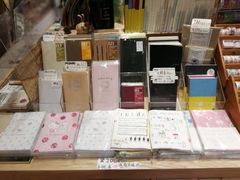 -猫的天空之城概念书店(杭州南宋御街店)