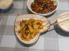 -彭耕记猪油炒小菜(吉联mall店)