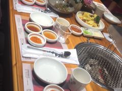 -草家酱蟹炭火烤肉店(珲春南路一店)