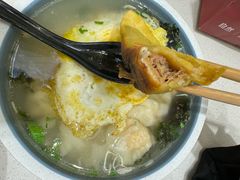 -老新隆牛肉锅贴(新街口店)