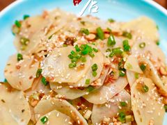 功夫土豆片-有红鸡毛店·川菜(建设路店)