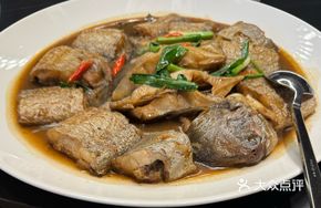 Home-style Braised Eel and Spanish Mackerel
