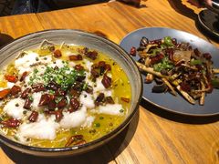 -十三式重庆江湖菜(金茂览秀城店)