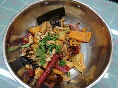 -川山城麻辣香锅(鼎汇美食城店)