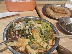 -柳州肥姨妈大骨螺蛳粉(万达中心店)