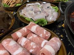 -重庆故事姊妹老火锅(财经学院店)