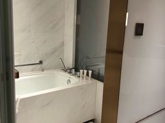-上海世茂皇家艾美酒店