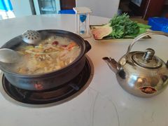 -菌之家·专业纯野生菌火锅·特色炒菌