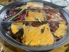 -正南齊北重庆老火锅(光华村直营店)