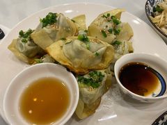 煎馄饨-小实惠嘉(威海路店)
