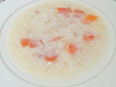 -燕庭·纯燕窝·甜品下午茶(南京西路店)