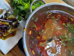 -农夫人家餐饮