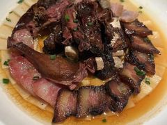 -鼎泰亨·海鲜牛肉餐厅(滨江店)