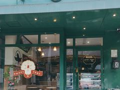-Pie Bird(新闸路店)
