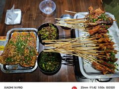 -西部一串烧烤·地道湘西小串