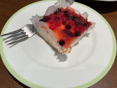 野莓蛋糕-萨莉亚意式餐厅(杭州西溪龙湖天街店)