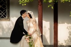 -雪中彩影婚纱摄影·微光艺术中心