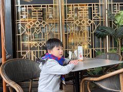 -Mogul Eatery·大亨餐酒馆