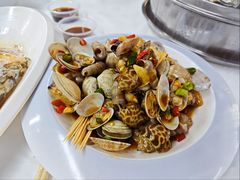 -日照大牌檔•小船海鲜(万平口店)