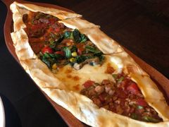 四季皮塔饼-Efes Turkish & Mediterranean Cuisine 艾菲斯餐厅(陆家嘴店)