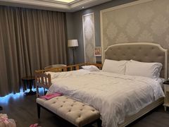 -安吉银润锦江城堡酒店(Hello Kitty主题乐园店)