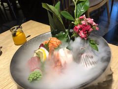 -枝魯枝魯自助料理
