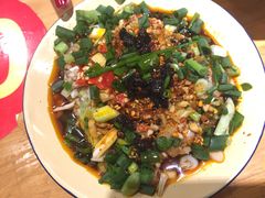 -拈签一笑黄牛肉辣卤串串