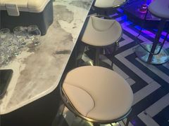 -温莎KTV(珠江路店)