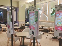 -德克士(绿地店)