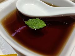 乌龙冰粉-巴奴毛肚火锅(大剧院店)