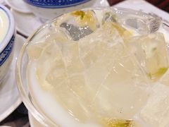 -周大娘牛乳(旧寨古村总店)