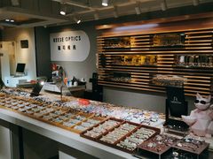 -瑞司视光眼镜·蔡司战略合作眼镜店(新街口店)