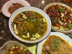 -巴人汇三篇小龙虾江湖菜(李家沱店)