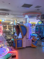 -乐多星球潮玩中心(沈阳嘉里城店)