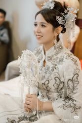 -Lady  Jane高端婚纱礼服馆