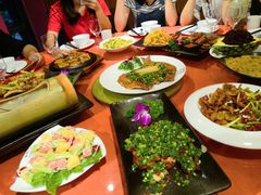 -香巴拉云南餐厅(华莱坞店)