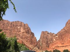 -天山神秘大峡谷