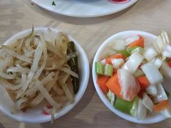 -闫家驴肉老店(华电一校店)