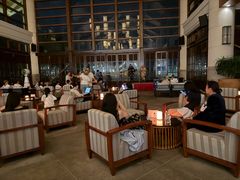 -亚龙湾喜来登·美景台大堂吧