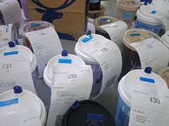 -瑞幸咖啡(华东理工大学商学院店)