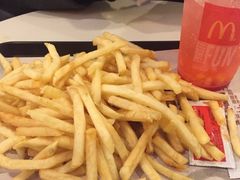 -麦当劳(龙洞店)