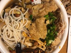 干捞青菜螺蛳粉-水平有限螺蛳粉(宏达大厦店)