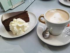 -Cafe Sacher(WIEN)