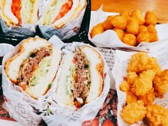 -The Habit Burger Grill 哈比特汉堡(复兴soho店)