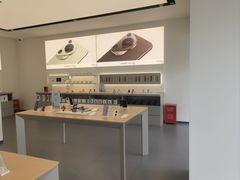 -华为授权体验店(上坤上街购物中心)