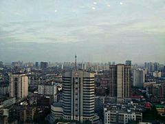 -东方豪景花园酒店·怡景旋转餐厅