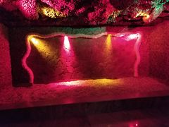 -碧中海汤泉汗蒸酒店